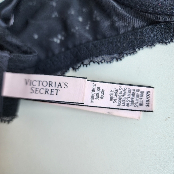 NWT Victoria's Secret Body By Victoria Unlined Demi Bra Black 34D - Picture 10 of 13